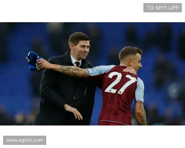 塞维利亚1-0贝蒂斯，卢克巴吉奥点射制胜，夸西染红